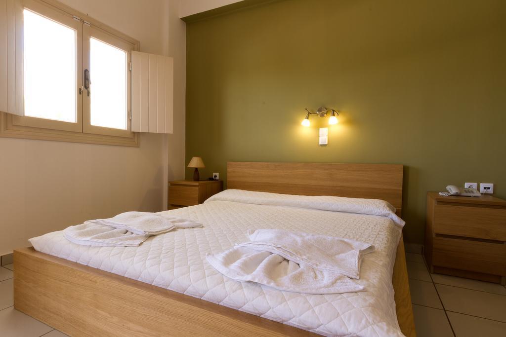 بيريسا Hotel Rena المظهر الخارجي الصورة